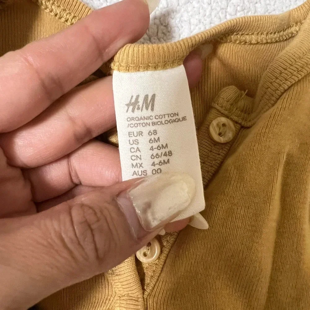H&M BUNDLES OF 4 SIZE 6M